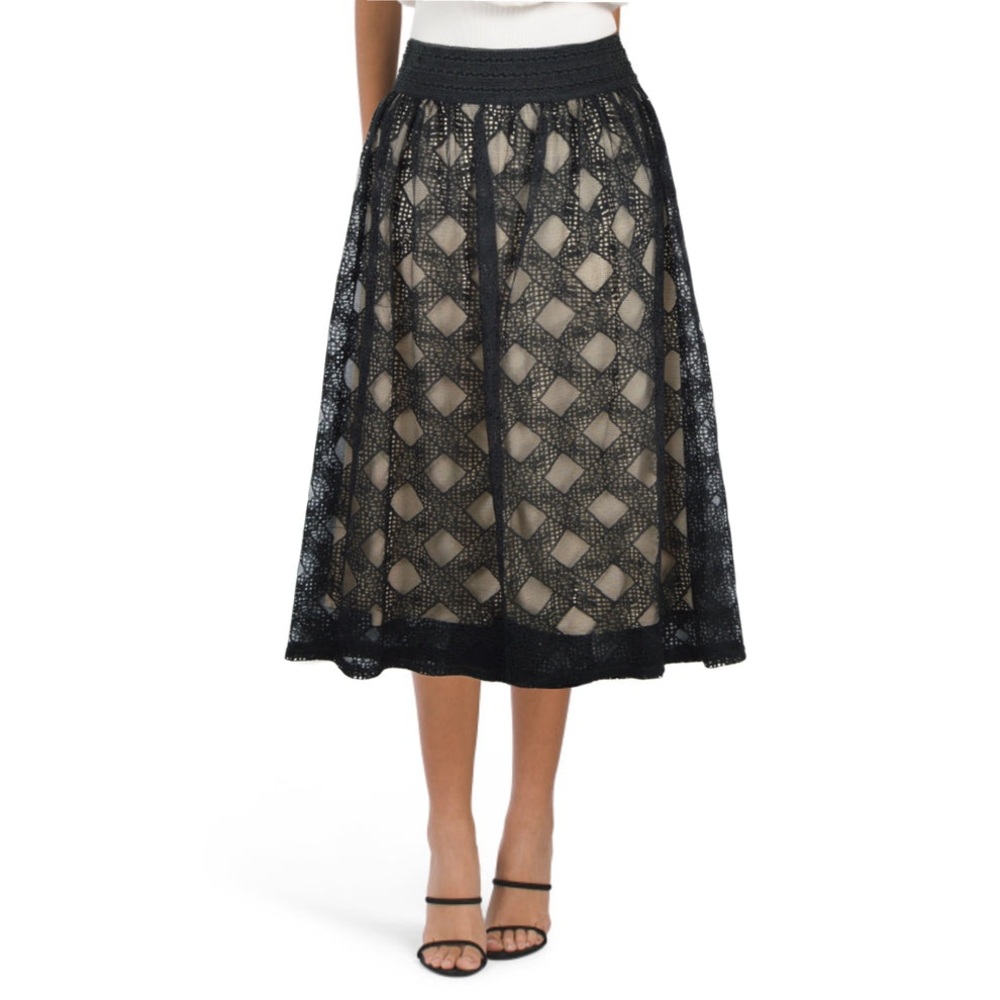 Metrowear Women's Coquette Romantic Diamond Crochet Lace Overlay Midi Skirt SZ M
